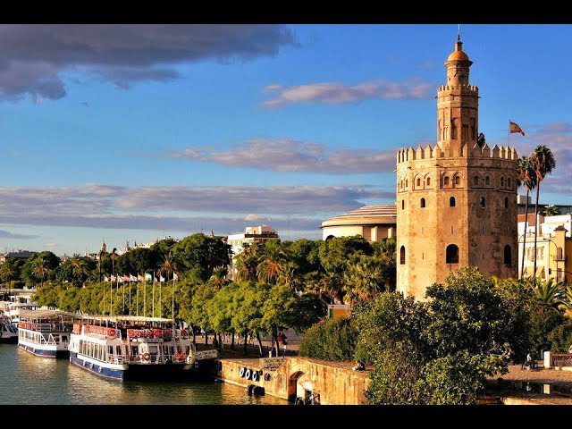 Datos curiosos de la Torre del Oro en Sevilla