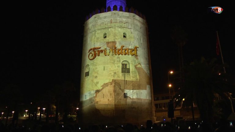 Descubre dónde ver mapping en Torre del Oro de Sevilla